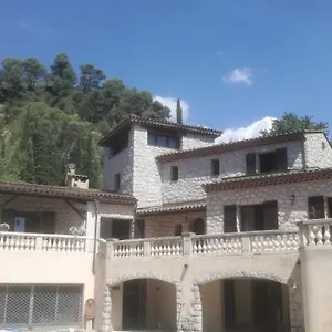 Grande A 15 Minutes De - Arriere Pays Séjour chez l'habitant